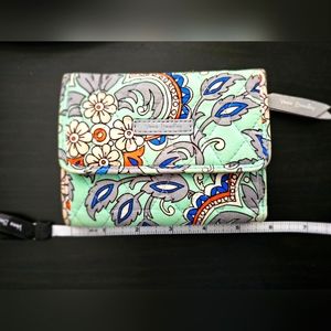 Vera Bradley Wallet Paisley Quilted Cotton